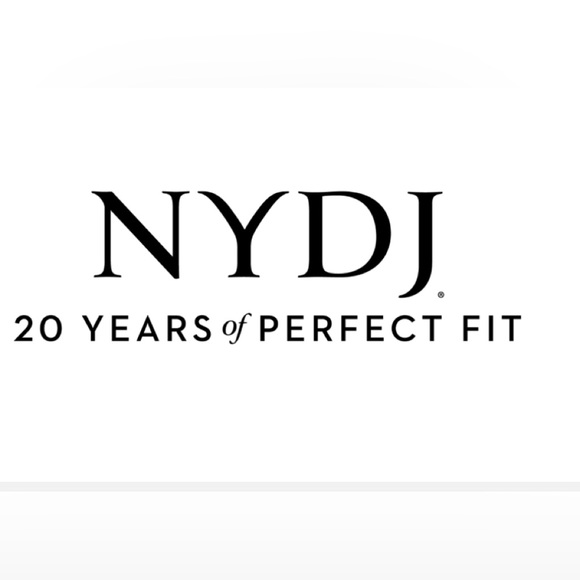 COPY - Meet your Posher, Debra - Picture 2 of 11